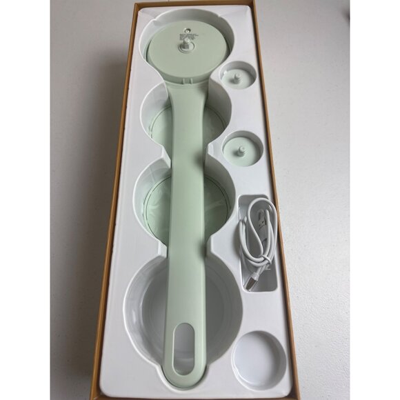 Electric Body Brush With 3 Brush Heads & Charging Cable Model XZ-001 Deep Clean - Picture 7 of 7